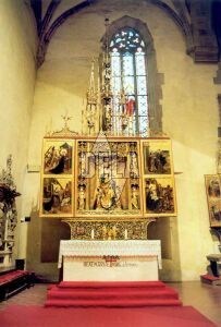 Oltár Panny Márie Snežnej - patrí medzi historicky najcennejšie, je pamiatkou na stretnutie panovníkov v Levoči roku 1494.